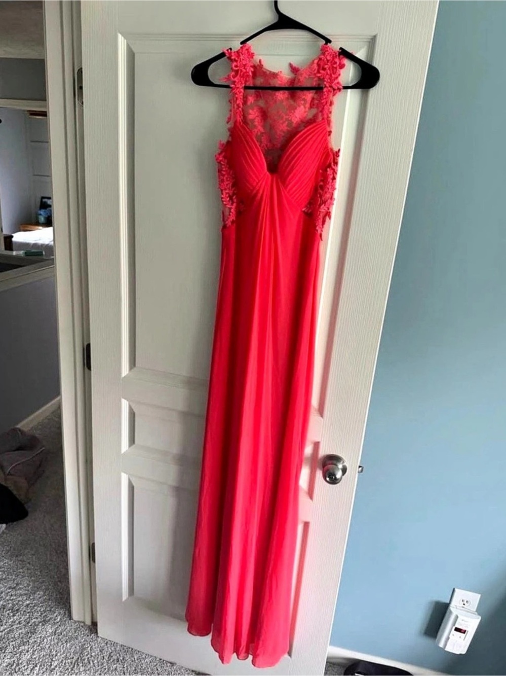 La Femme Embroidered Side Form Fitting Dress Floral Maxi Dress Pink Size